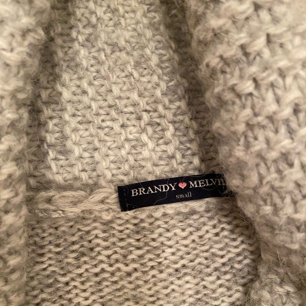 Brandy Melville Cardigan - Picture 3 of 6